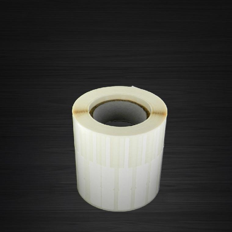 ETICHETTE PLASTIFICATE